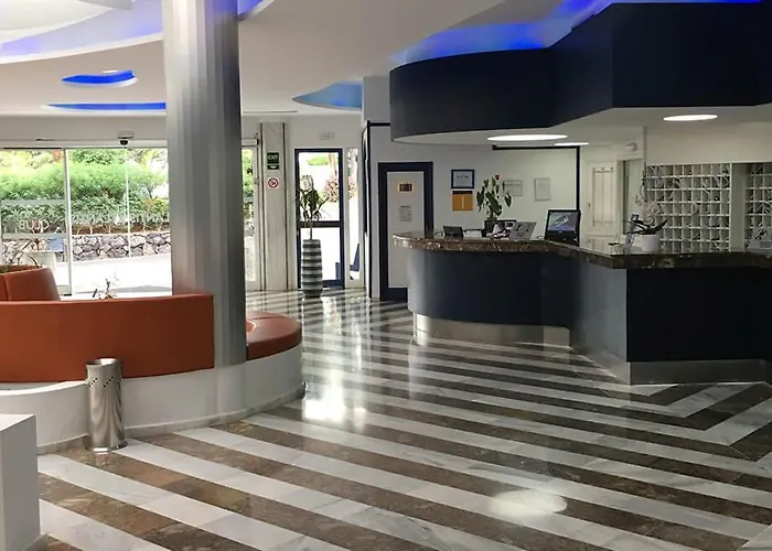 Ap260, Club Atlantis, * Адехе