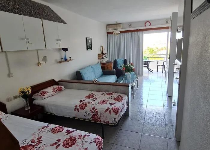 Ap260, Club Atlantis,