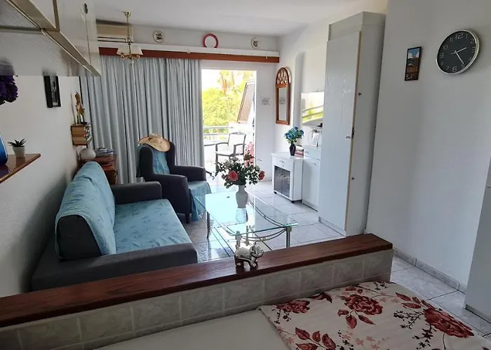 Ap260, Club Atlantis,