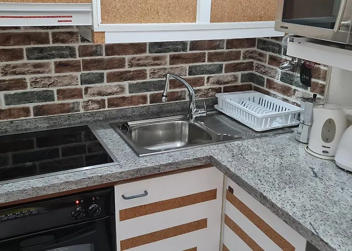 Ap260, Club Atlantis, *